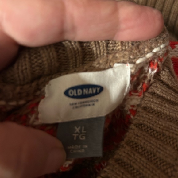 Old Navy sweater - Picture 5 of 6